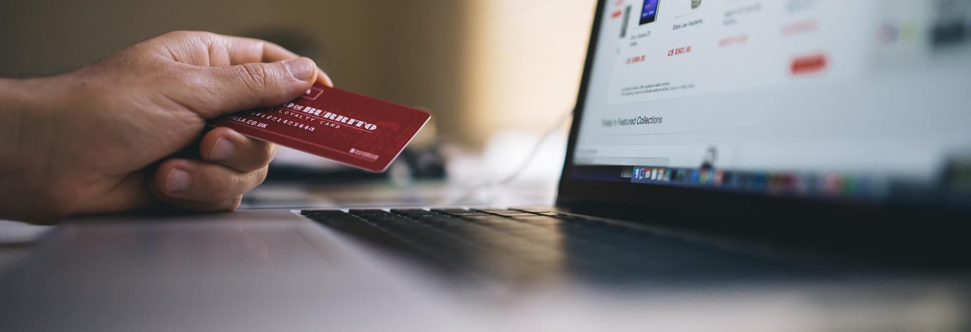 Carta di credito vs carta di debito: quale conviene?